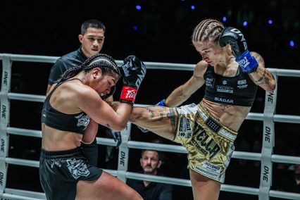 ONE Championship : สเตลลา เฮเมตซ์เบอร์เกอร์ นั่งแท่นแชมป์โลกสองกติกา ศึก ONE Fight Night 40