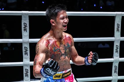 ONE ลุมพินี : 2 นักสู้ใจปิดเกม คว้าโบนัสรวม 7 แสนบาท ศึก ONE ลุมพินี 142