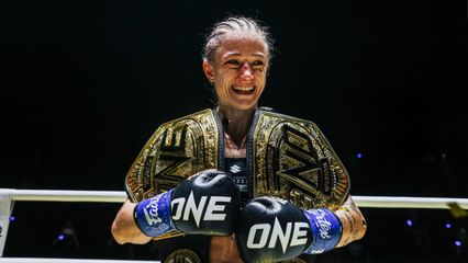 ONE Championship : สเตลลา เฮเมตซ์เบอร์เกอร์ สร้างชื่อให้แผ่นดินเกิด คว้าแชมป์โลก 2 กติกาคนแรก