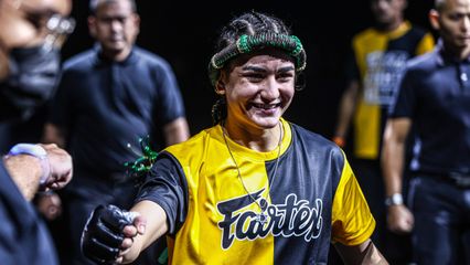 ONE ลุมพินี : เชียร์ โคเฮน พร้อมสยบ เวโร ลุ้นคว้าตั๋วชิงบัลลังก์มวยไทย