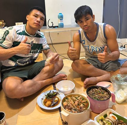 ONE ลุมพินี : นักรบ แฟร์เท็กซ์ รับบทพ่อครัวหัวป่าก์ เผยเมนูมัดใจเพื่อนร่วมค่าย