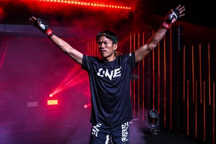 ONE ลุมพินี : ก้องไกล ส.สมหมาย เครื่องร้อนล่าชัย 3 ไฟต์ติด รับน้องโหด โมฮัมหมัด ฮาบิบปูร์