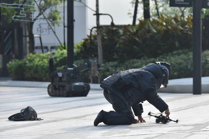 รับมือสถานการณ์วิกฤต ตำรวจซ้อมแผนเผชิญเหตุกราดยิง-จับตัวประกัน กลางห้างสรรพสินค้าดังใจกลางกรุง