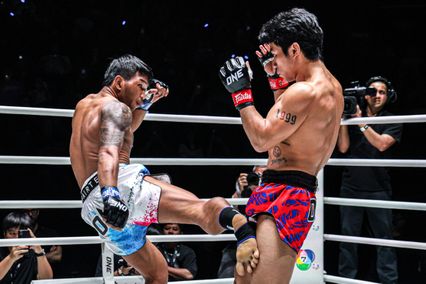 ONE ลุมพินี : สมิงดำ เอ็นเอฟ.ลูกสวน วัดดีกรีฮอต จอว์ สวาร์ วิน เสริมทัพศึก ONE ลุมพินี 147