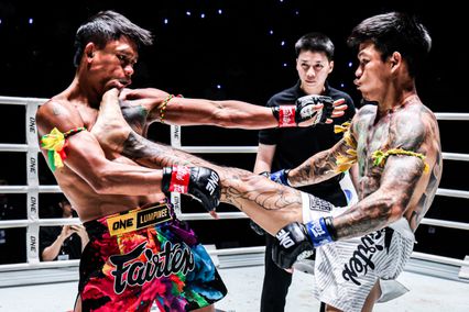 ONE ลุมพินี : ชาติพิชิต สส.ต้อยแปดริ้ว ชนะแต้ม ทับทิมทอง อิงฟ้าโฮเทลอุบล ศึก ONE ลุมพินี 144