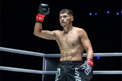 ONE ลุมพินี : ราชสีห์อีสาน เหล่าโชคเจริญ ขอคืนฟอร์มสยบ อูซาอีร์ อิสมออิลจอนอฟ ศึก ONE ลุมพินี 147