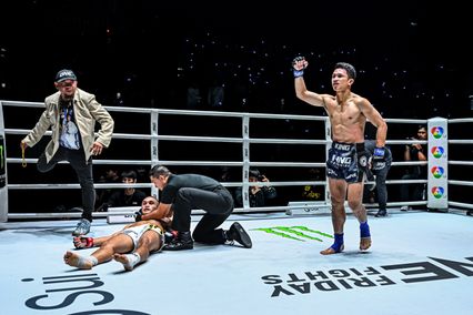 ONE ลุมพินี : วัชรพล เหล่าโชคเจริญ ปักธงน็อกย้ำชัย ไม้ซางคำ ส.ยิ่งเจริญการช่าง หวังขึ้นแท่นล่าสัญญา ONE