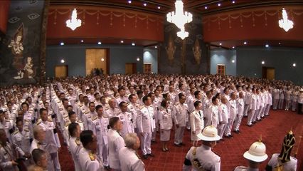 พระบาทสมเด็จพระเจ้าอยู่หัว และสมเด็จพระนางเจ้า ฯ พระบรมราชินี เสด็จพระราชดำเนินไปทรงเปิดการประชุมรัฐสภา พุทธศักราช 2569