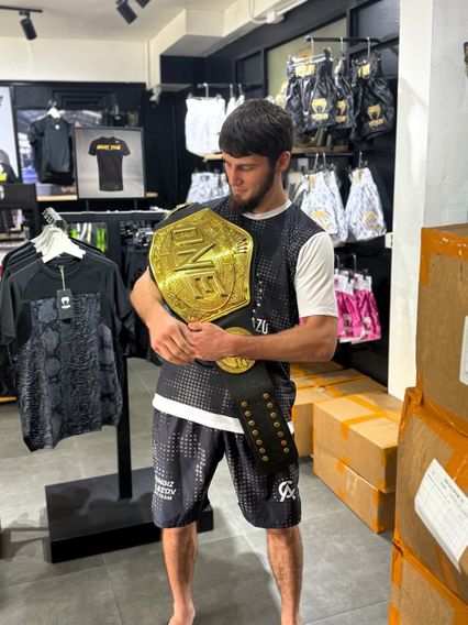 ONE ลุมพินี : เปิดเบื้องหลังความเก่งกาจของ อัสซาดูลาห์ อิมานกาซาลิเอฟ สู่การชิงบัลลังก์ ONE มวยไทย