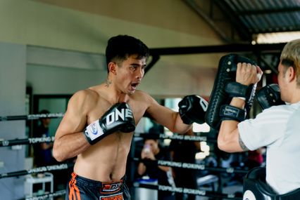 ONE ลุมพินี : รุ่งราวี ศิษย์สองพี่น้อง ฟิตปั๋งมั่นใจโค่น รีเกียน เออร์เซล ซิวแชมป์