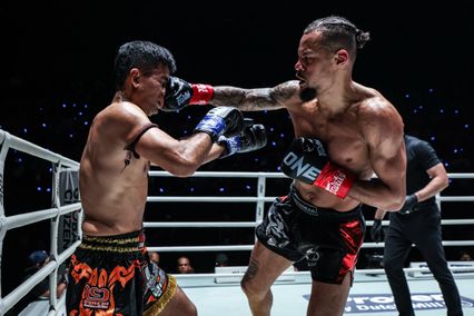 ONE ลุมพินี : อรรถชัย กีล่าสปอร์ต ชนะแต้ม คมเพชร ศิษย์สารวัตรเสือ ศึก ONE ลุมพินี 150