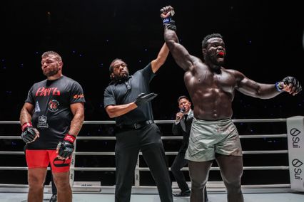 ONE ลุมพินี : รุง รุง ป้องบัลลังก์ รีแมตช์เดือด อนาโตลี มาลีคิน ศุกร์ที่ 15 พ.ค. นี้