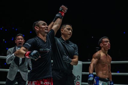 ONE Championship : สะเก็ดดาว เพชรพญาไท ซูฮก สามเอ ไก่ย่างห้าดาว คู่ควรได้ชิงบัลลังก์