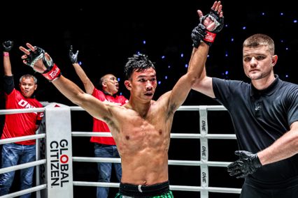 ONE ลุมพินี : เพชร สวนหลวงรถยก ใช้ลูกเก๋าสยบ “เพชรสาม” ล็อกเป้าเจอผู้ชนะ “นาดากะ vs ทรงชัยน้อย”