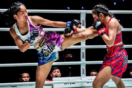 ONE ลุมพินี : เปิดชีวิต กลิ่นผกา ป.ไทยสงค์ คุณแม่ยอดนักชกจากค่ายมวยที่ได้รับโอกาสจาก “บอสชาตรี"