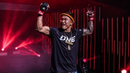 ONE ลุมพินี : ราชสีห์อีสาน เหล่าโชคเจริญ เล็งใช้ลูกหนักดับความไว “เอลบรุส” ยืดไร้พ่ายมวยนอก