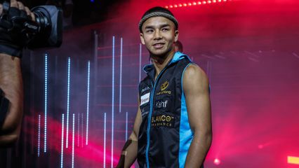 ONE Championship : โจฮัน กาซาลี งัดหมัดสกัดคาล์ฟคิก ชิมอน จ้องปิดเกมทุกเมื่อ
