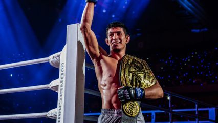 ONE Championship : อาวาซเบก โคลเมียร์ซาเอฟ หอบเข็มขัด ONE กลับบ้าน ได้รับการต้อนรับยิ่งใหญ่