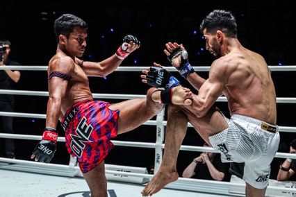 ONE ลุมพินี : ชาติพยัคฆ์ ศักดิ์สตูล จ้องน็อก ตุย ลิน ทัต จับพิรุธเกมรับหลวม