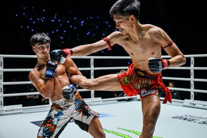 ONE ลุมพินี : สุริยันต์เล็ก พ.เย็นยิ่ง วัดสด รามาดาน ออนดาช คู่เอก The Inner Circle ศุกร์ที่ 29 พ.ค.
