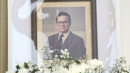 สมเด็จพระกนิษฐาธิราชเจ้า กรมสมเด็จพระเทพรัตนราชสุดา ฯ สยามบรมราชกุมารี พระราชทานเพลิงศพ ศาสตราจารย์เกียรติคุณประเวศ วะสี