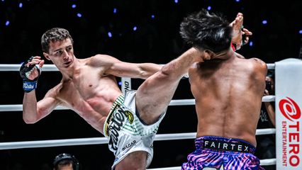 ONE ลุมพินี : รุสตัม ยูนูซอฟ อัปแกร่งสกัดเข่าดุ เดโช มาวินมวยไทย ล่าชัยกรุยทางคว้าสัญญา