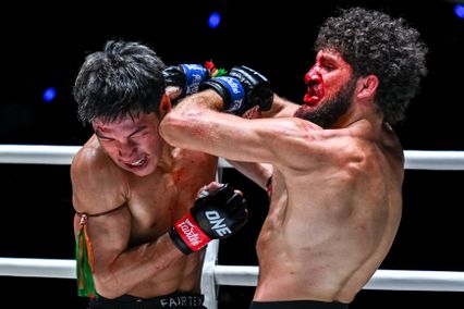 ONE ลุมพินี : ยอดไอคิว อ.พิมลศรี ภูมิใจยืนครบยกสู้ เคียมรัน นาบาติ
