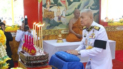 องคมนตรี เชิญสัญญาบัตร พัดยศ และผ้าไตร ไปถวายแด่พระสงฆ์ที่ได้รับพระราชทานสมณศักดิ์ เป็นพระราชาคณะชั้นสามัญ