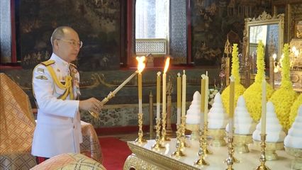 พระวรวงศ์เธอ พระองค์เจ้าเฉลิมศึกยุคล เสด็จแทนพระองค์ไปทรงจุดเทียนรุ่งที่ทรงพระราชอุทิศบูชาพระรัตนตรัย เนื่องในวันถวายพระเพลิงพระพุทธเจ้า พุทธศักราช 2569