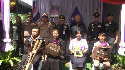 มูลนิธิชัยพัฒนา เชิญสิ่งของพระราชทานไปมอบแก่ครอบครัวทหารที่ได้รับบาดเจ็บและเสียชีวิต จากเหตุการณ์ความไม่สงบบริเวณชายแดนไทย-กัมพูชา เมื่อปี 2568 ที่จังหวัดบุรีรัมย์ และศรีสะเกษ