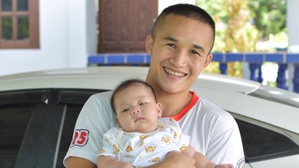 ONE ลุมพินี : ไม้ซางคำ ส.ยิ่งเจริญการช่าง ตั้งเป้าทุบน็อก เพชรน้ำโขง ส.มณีโคตร คว้าชัยฉลองวันเกิดให้ลูก