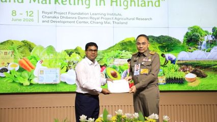 องคมนตรี ติดตามความก้าวหน้างานก่อสร้างภายในศูนย์วิจัยและพัฒนาการเกษตรโครงการหลวงชนกาธิเบศรดำริ จังหวัดเชียงใหม่