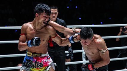 ONE ลุมพินี : เพชรน้ำโขง ส.มณีโคตร ชนะคะแนนเอกฉันท์เหนือ ไม้ซางคำ ส.ยิ่งเจริญการช่าง คว้าชัยสวย 3 ไฟต์ติด ศึก ONE ลุมพินี 158