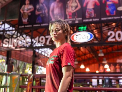 ONE ลุมพินี : แสตมป์ แฟร์เท็กซ์ เปิดค่ายโชว์ฟิต ก่อนหวนบู๊มวยไทย ปะทะ ซินเทีย ฟลอเรส