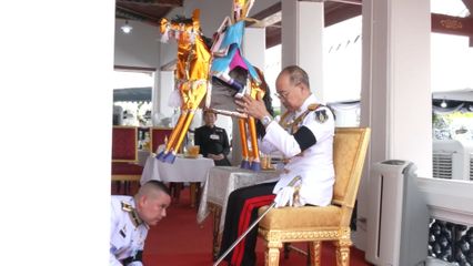 พระบาทสมเด็จพระเจ้าอยู่หัว ทรงพระกรุณาโปรดเกล้าโปรดกระหม่อมให้พระราชวงศ์ เสด็จแทนพระองค์ไปในพิธีบำเพ็ญกุศลทักษิณานุปทาน (กงเต๊ก) ถวายพระบรมศพ สมเด็จพระนางเจ้าสิริกิติ์ พระบรมราชินีนาถ พระบรมราชชนนีพันปีหลวง