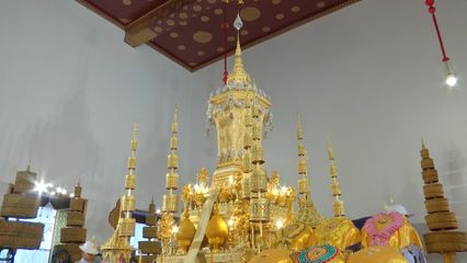 พระบาทสมเด็จพระเจ้าอยู่หัว และสมเด็จพระนางเจ้า ฯ พระบรมราชินี ทรงบำเพ็ญพระราชกุศลสัตตมวาร (7 วัน) พระราชทานพระศพ สมเด็จพระเจ้าลูกเธอ เจ้าฟ้าพัชรกิติยาภา นเรนทิราเทพยวดี กรมหลวงราชสาริณีสิริพัชร มหาวัชรราชธิดา