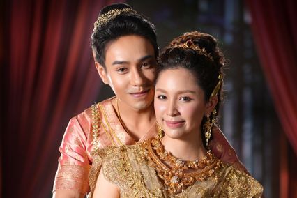 “ปลื้ม ศิรวิชญ์” ภูมิใจสืบสานงานกำกับละครพื้นบ้าน เปิดเบื้องหลัง เพิ่มความสนุก “แก้วพิสดาร” ส่งต่อเสน่ห์ละครจักรวงศ์สู่คนรุ่นใหม่