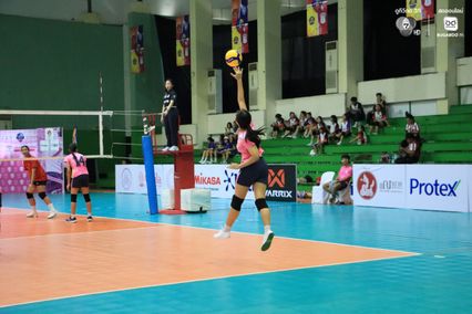 ประมวลภาพ วอลเลย์บอลนักเรียน แชมป์กีฬา 7HD 2026 : เทศบาล 1 (เอ็งเสียงสามัคคี) พบ โยธินบูรณะ