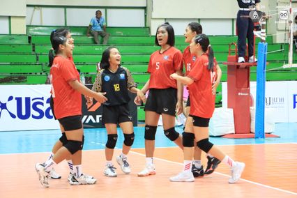 ประมวลภาพ วอลเลย์บอลนักเรียน แชมป์กีฬา 7HD 2026 : เทศบาล 1 (เอ็งเสียงสามัคคี) พบ โยธินบูรณะ