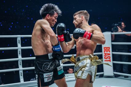 ONE Championship : โจนาธาน แฮ็กเกอร์ตี ดวลอดีตแชมป์ ฮิโรกิ อากิโมโตะ รั้งบัลลังก์คิกบ็อกซิง
