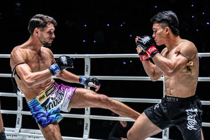 ONE ลุมพินี : ทอม คาสส์ วางเกมรัดกุมหยุดฟอร์มร้อน เดชชวลิต ซิลค์มวยไทย