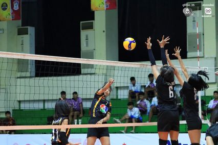 ประมวลภาพ วอลเลย์บอลนักเรียน แชมป์กีฬา 7HD 2026 : อ่างทองปัทมโรจน์วิทยาคม พบ กาญจนาภิเษกวิทยาลัย กระบี่