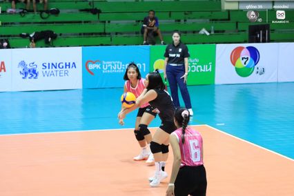 ประมวลภาพ วอลเลย์บอลนักเรียน แชมป์กีฬา 7HD 2026 : สตรีสิริเกศ พบ เทศบาลชุมชนป้อมเพชร