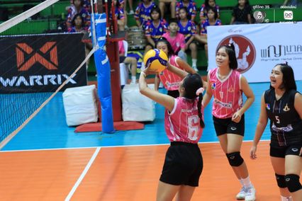ประมวลภาพ วอลเลย์บอลนักเรียน แชมป์กีฬา 7HD 2026 : สตรีสิริเกศ พบ เทศบาลชุมชนป้อมเพชร