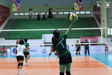 ประมวลภาพ วอลเลย์บอลนักเรียน แชมป์กีฬา 7HD 2026 : กีฬาจ.อ่างทอง พบ จันทร์กระจ่างศึกษา