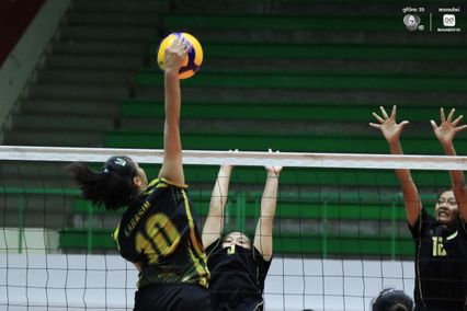 ประมวลภาพ วอลเลย์บอลนักเรียน แชมป์กีฬา 7HD 2026 : เทศบาลชุมชนป้อมเพชร พบ กีฬาเทศบาล 2 วัดสว่างคงคา