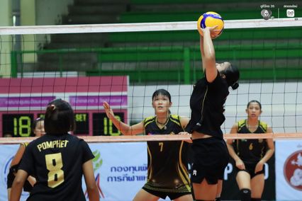 ประมวลภาพ วอลเลย์บอลนักเรียน แชมป์กีฬา 7HD 2026 : เทศบาลชุมชนป้อมเพชร พบ กีฬาเทศบาล 2 วัดสว่างคงคา