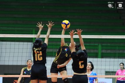 ประมวลภาพ วอลเลย์บอลนักเรียน แชมป์กีฬา 7HD 2026 : เทศบาลชุมชนป้อมเพชร พบ กีฬาเทศบาล 2 วัดสว่างคงคา
