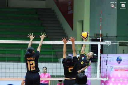 ประมวลภาพ วอลเลย์บอลนักเรียน แชมป์กีฬา 7HD 2026 : เทศบาลชุมชนป้อมเพชร พบ กีฬาเทศบาล 2 วัดสว่างคงคา