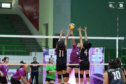 ประมวลภาพ วอลเลย์บอลนักเรียน แชมป์กีฬา 7HD 2026 : เทศบาล 3 วัดไชนาวาส พบ เทพมงคลรังษี